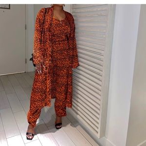 NWOT - Three piece orange stripe set, size small. Tank, pants & kimono